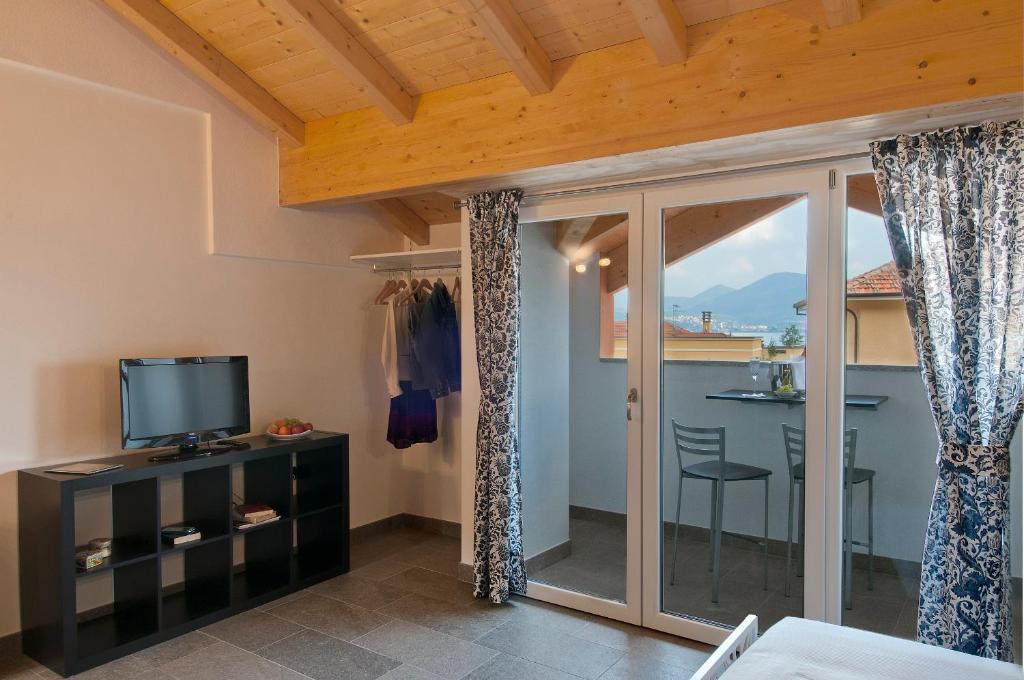 Helianthus Residence Cannero Riviera Rum bild